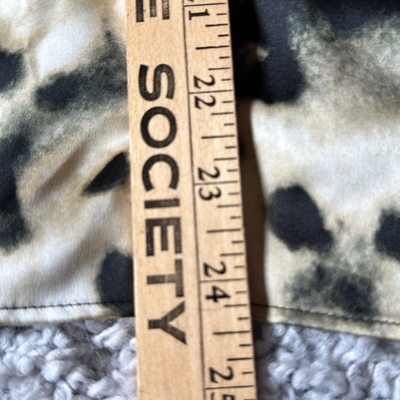 New Calvin Klein Dressy Tank Top Size Medium - Picture 6 of 6